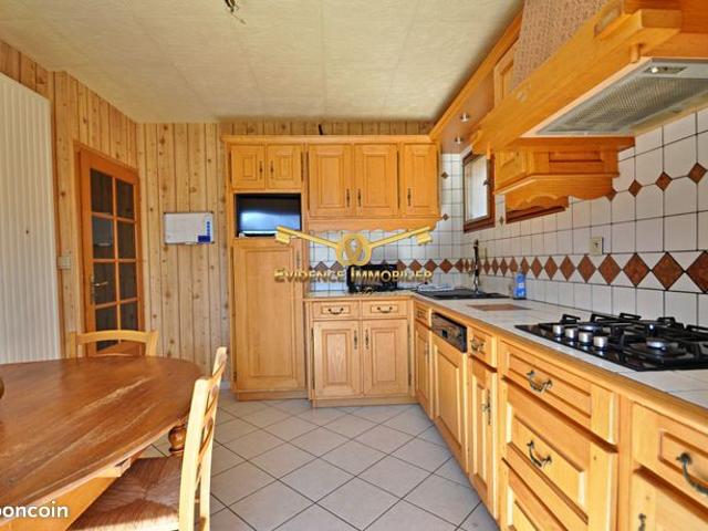 Maison 6 pièces 152 m²