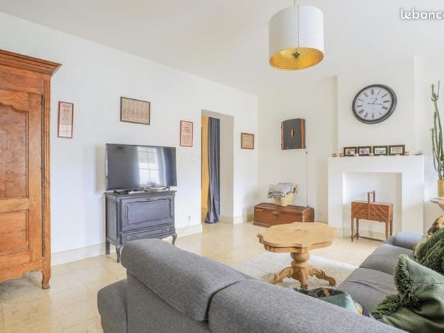 Maison 6 pièces 152 m²