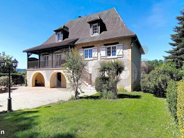 Maison 6 pièces 153 m²