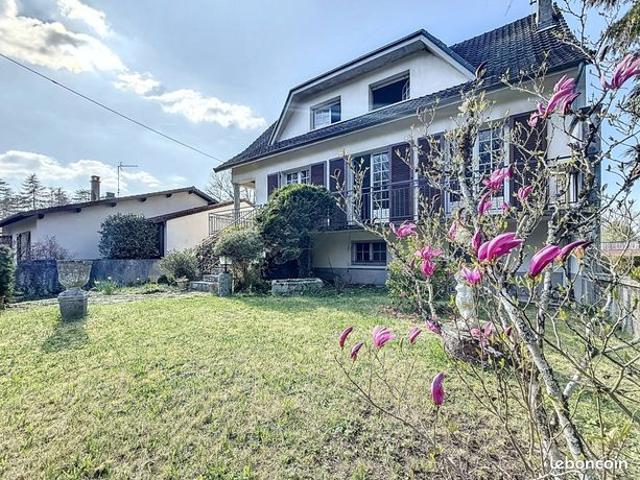 Maison 6 pièces 153 m²