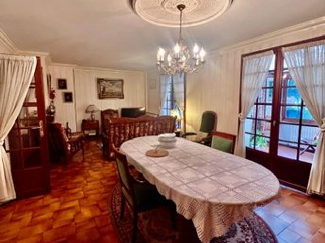 Maison 6 pièces 153 m²
