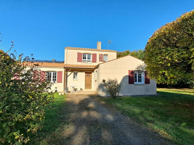 Maison 6 pièces 153 m²