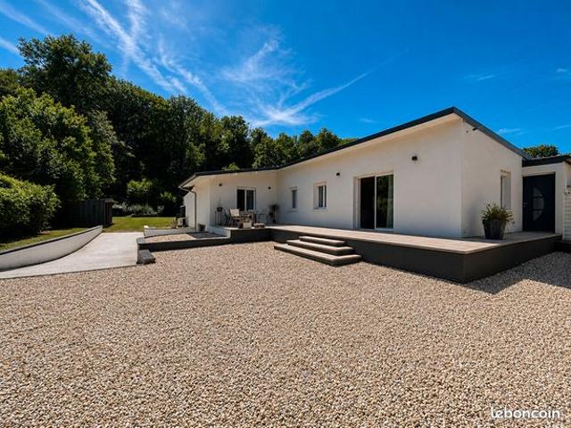 Maison 6 pièces 153 m²