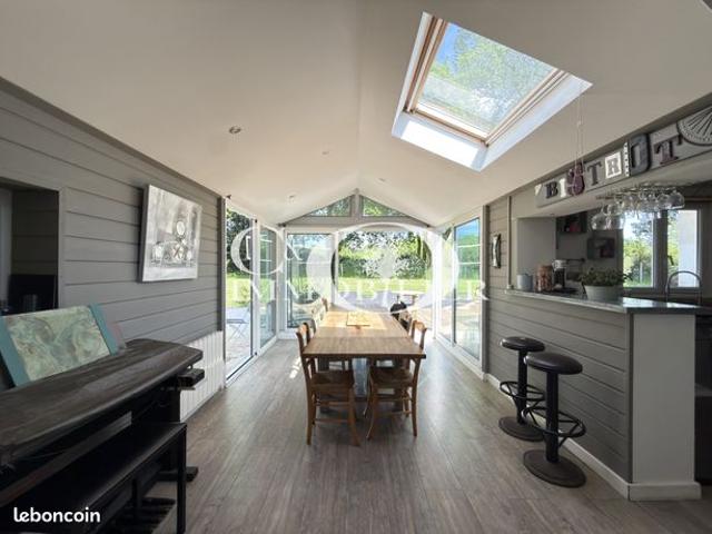Maison 6 pièces 153 m²
