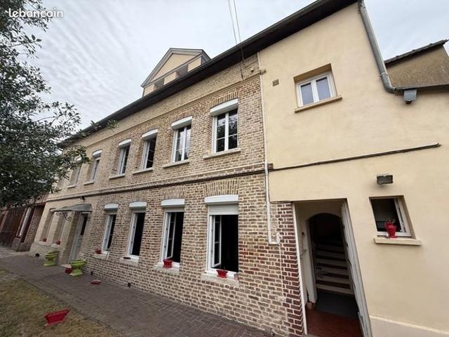 Maison 6 pièces 153 m²
