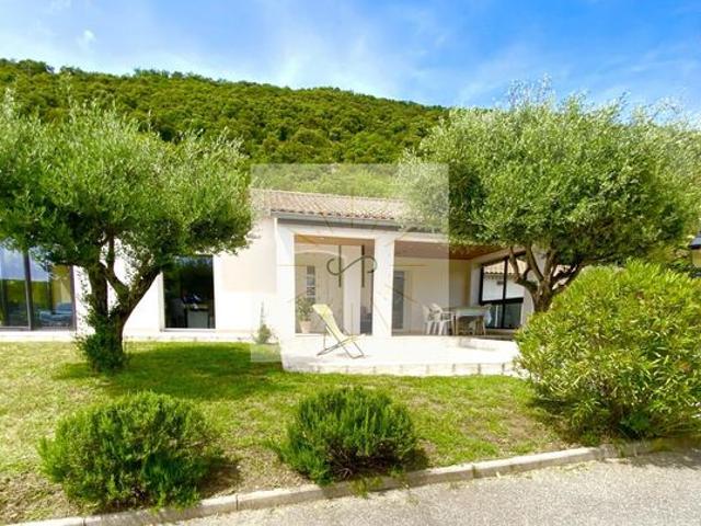 Maison 6 pièces 153 m²