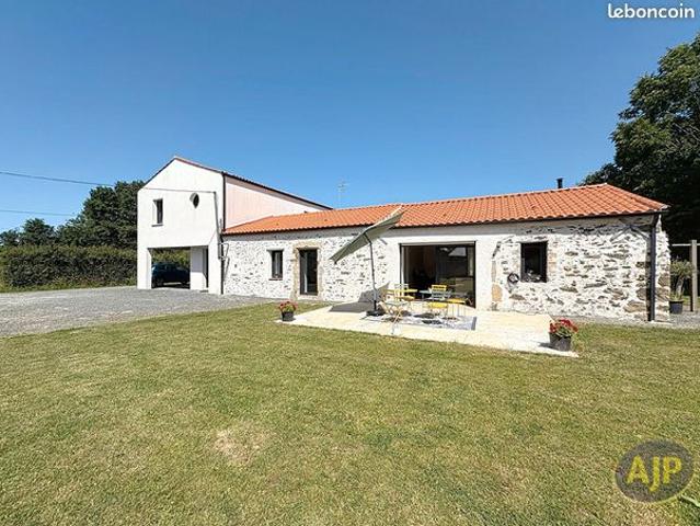 Maison 6 pièces 153 m²