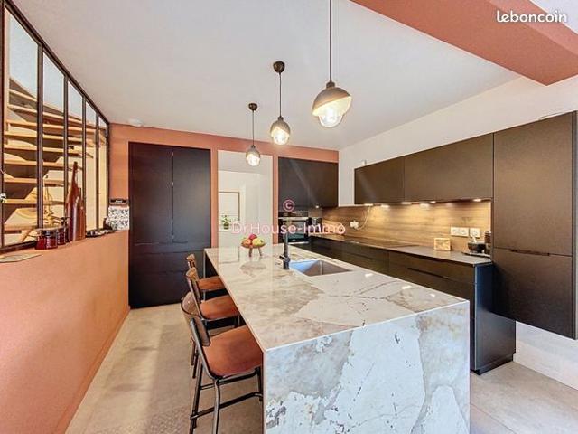 Maison 6 pièces 153 m²