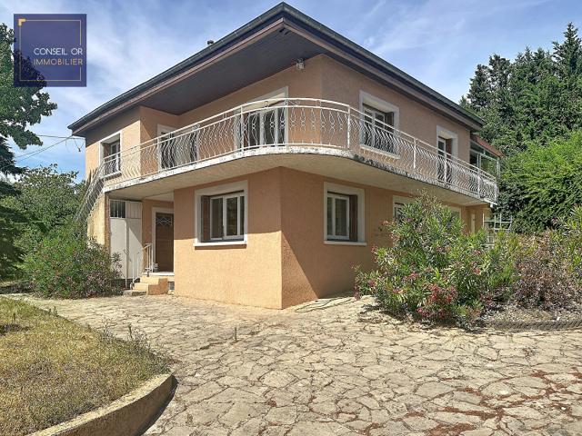 Maison 6 pièces 153 m²