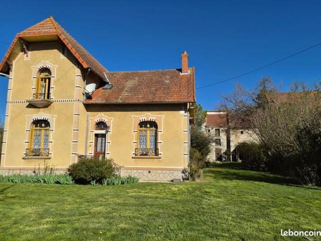Maison 6 pièces 153 m²