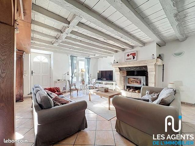 Maison 6 pièces 153 m²
