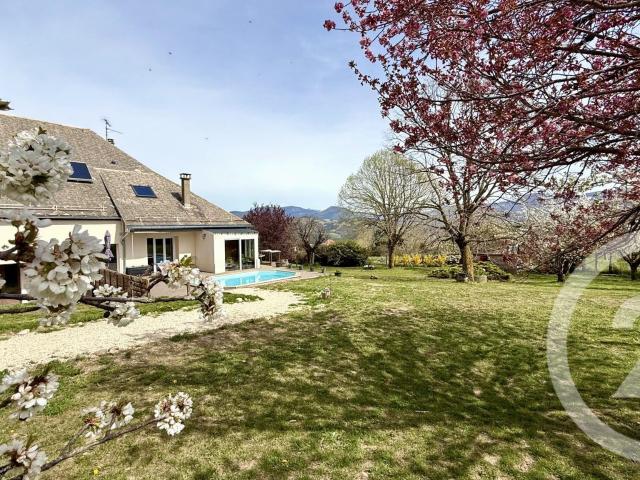 Maison 6 pièces 153 m²