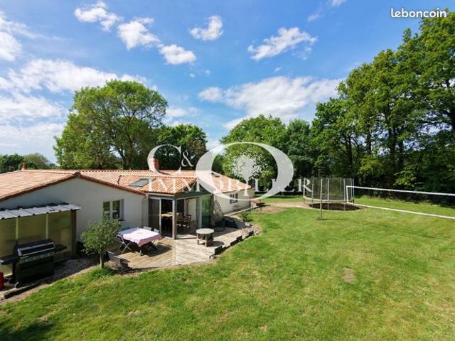 Maison 6 pièces 153 m²