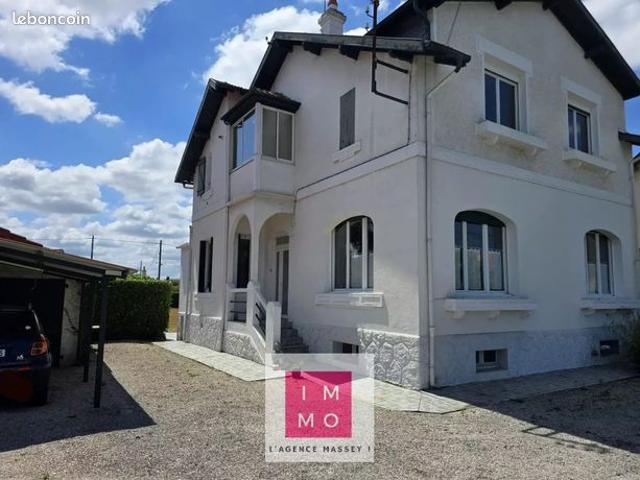 Maison 6 pièces 153 m²
