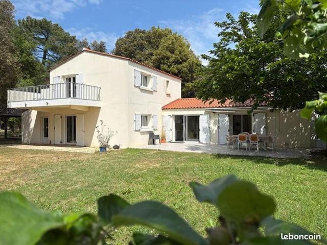 Maison 6 pièces 153 m²