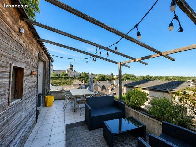 Maison 6 pièces 153 m²