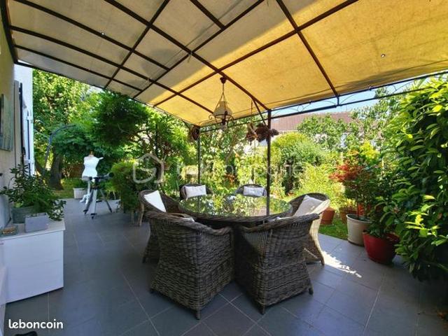 Maison 6 pièces 153 m²