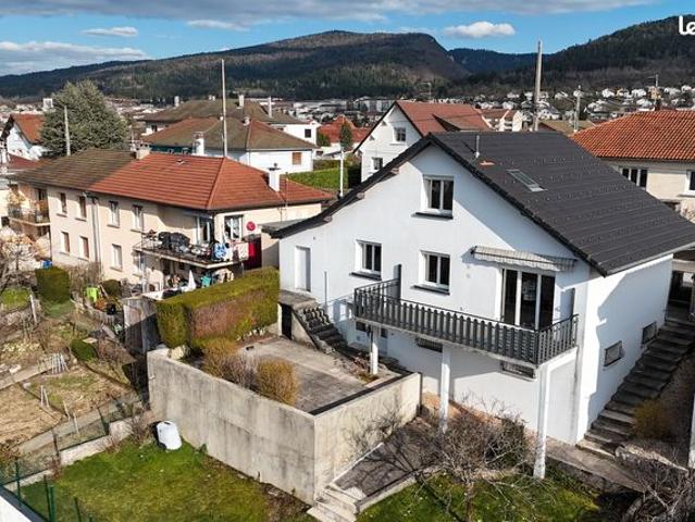 Maison 6 pièces 153 m²