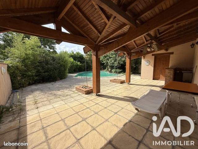 Maison 6 pièces 153 m²