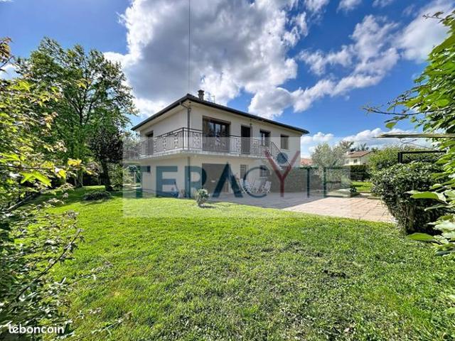 Maison 6 pièces 153 m²