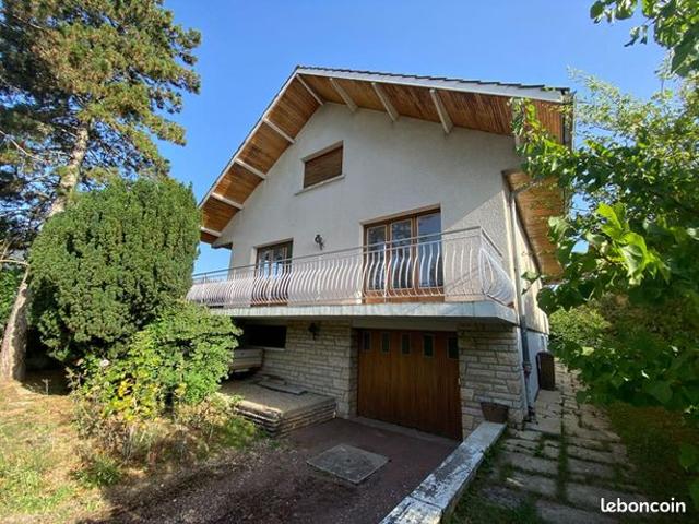 Maison 6 pièces 153 m²