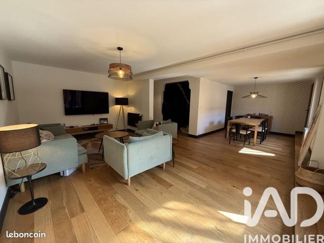 Maison 6 pièces 153 m²