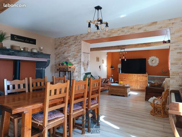 Maison 6 pièces 153 m²