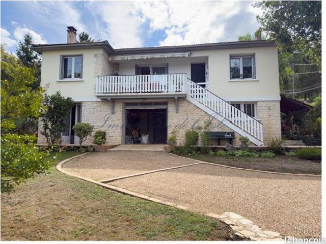 Maison 6 pièces 153 m²