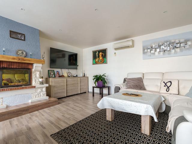 Maison 6 pièces 153 m²