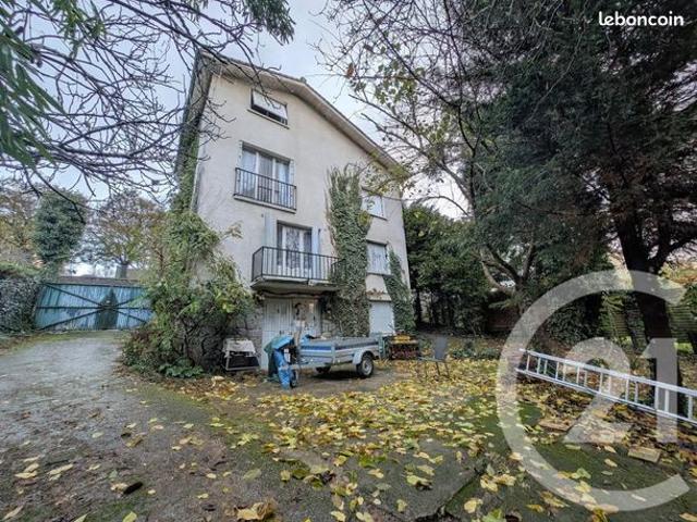 Maison 6 pièces 153 m²