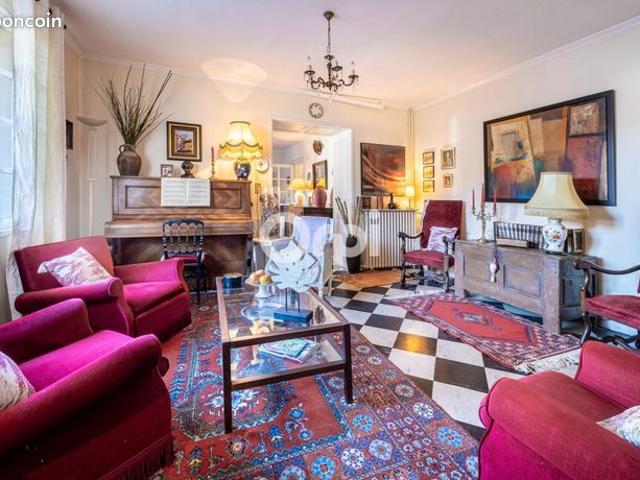 Maison 6 pièces 153 m²