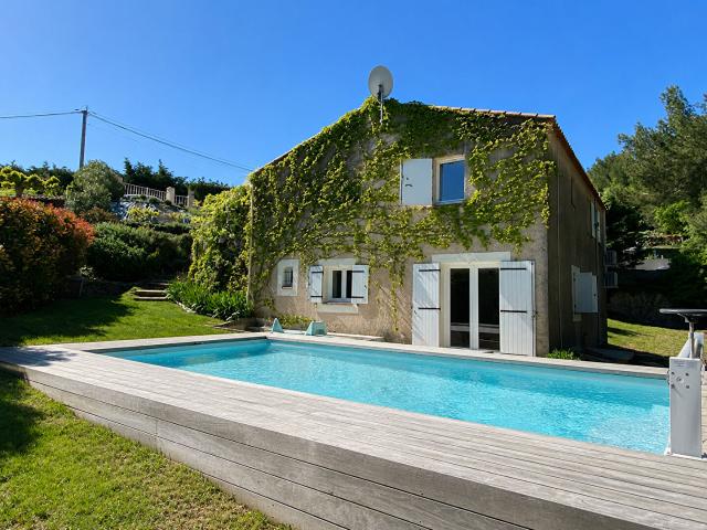 Maison 6 pièces, 153 m² à louer à Saint Savournin 13119