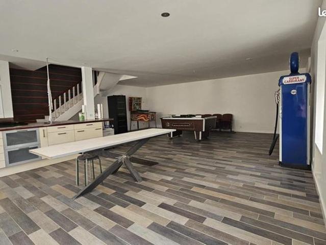 Maison 6 pièces 164 m²