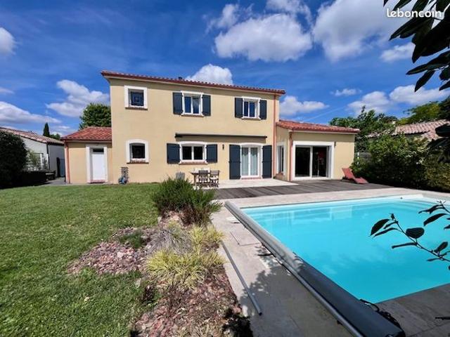 Maison 6 pièces 164 m²