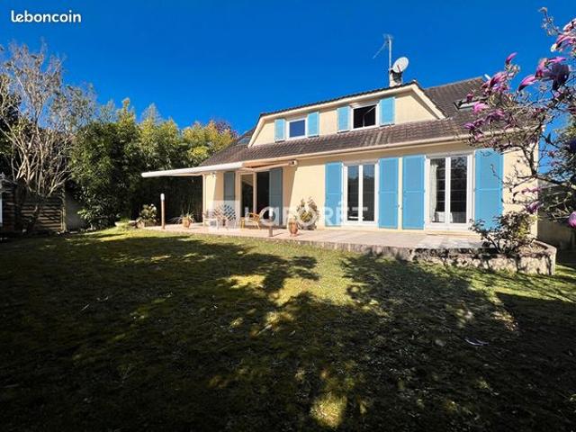 Maison 6 pièces 164 m²