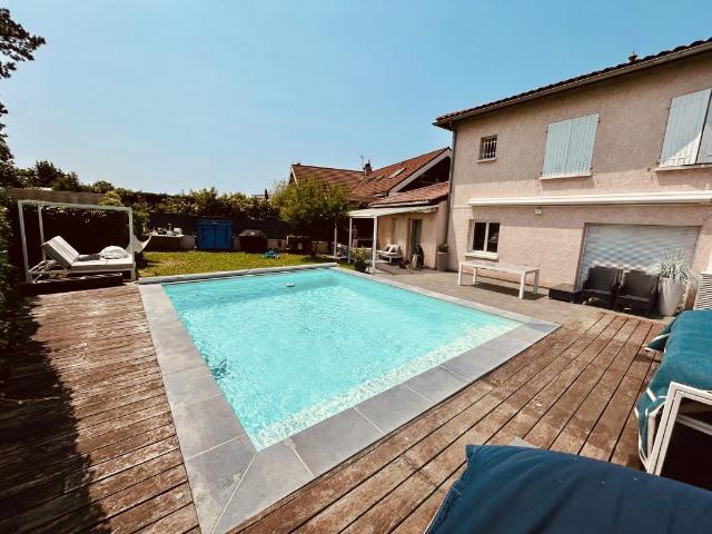Maison 6 pièces 164 m²