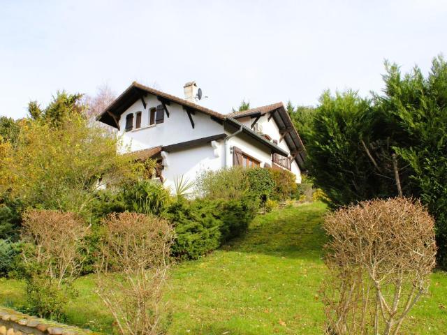 Maison 6 pièces 164 m²