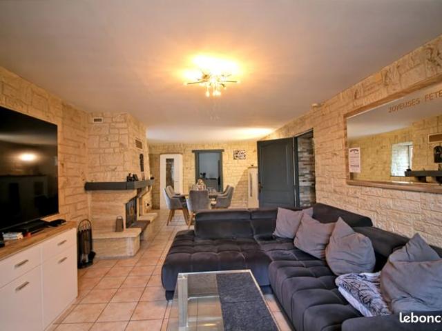 Maison 6 pièces 164 m²