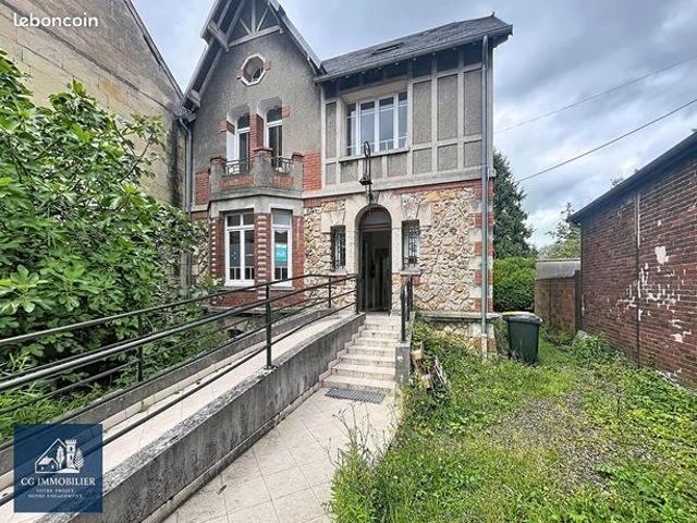 Maison 6 pièces 164 m²