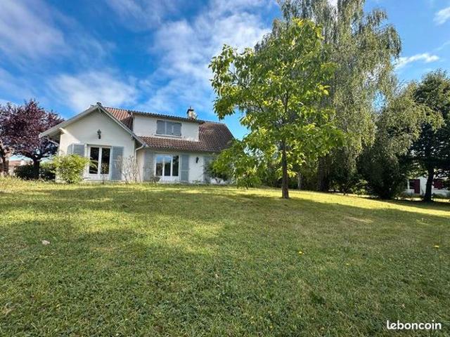 Maison 6 pièces 164 m²
