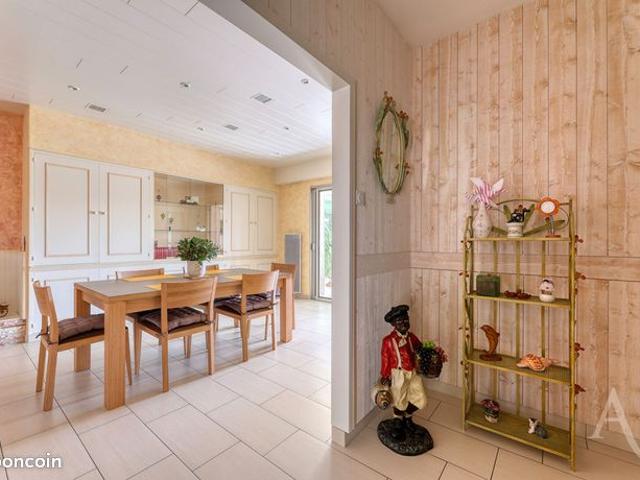Maison 6 pièces 164 m²