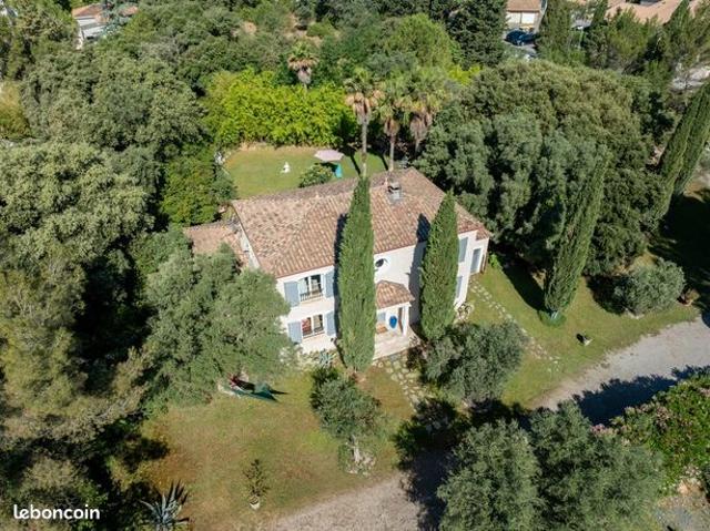 Maison 6 pièces 164 m²