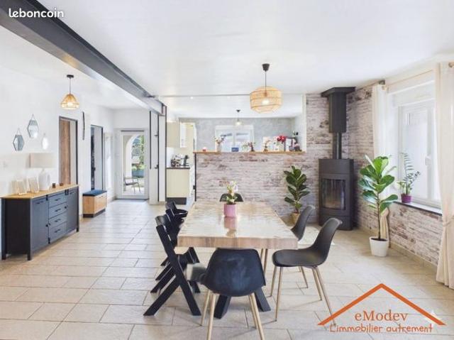 Maison 6 pièces 164 m²