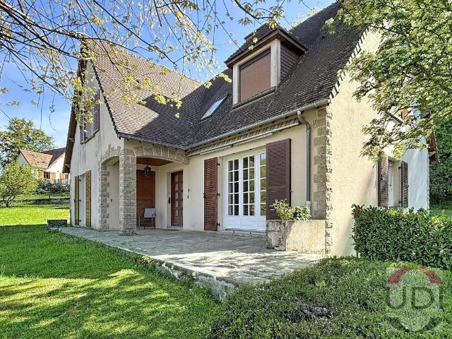 Maison 6 pièces 164 m²
