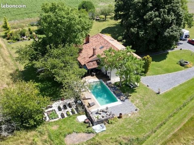 Maison 6 pièces 164 m²
