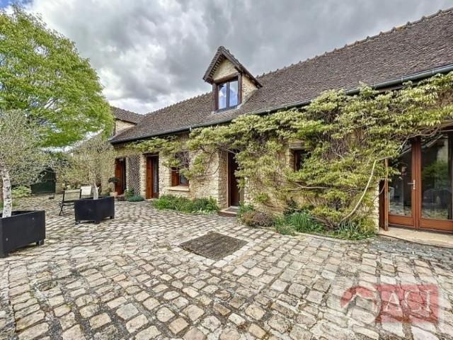 Maison 6 pièces 164 m²