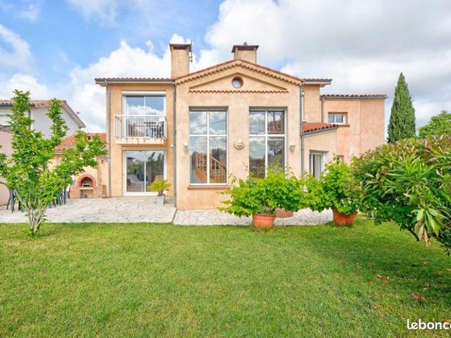 Maison 6 pièces 164 m²