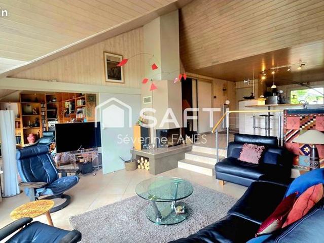 Maison 6 pièces 165 m²