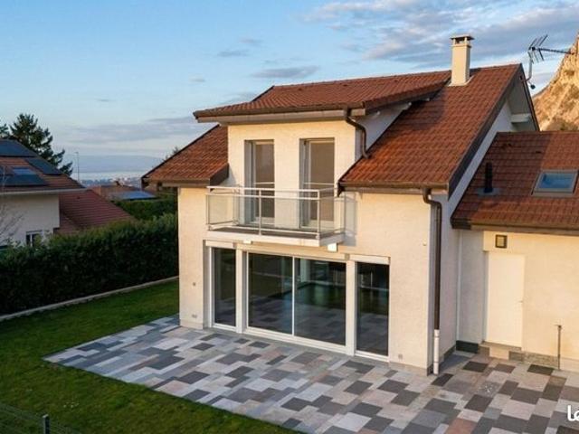 Maison 6 pièces 165 m²