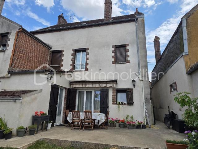Maison 6 pièces 165 m²